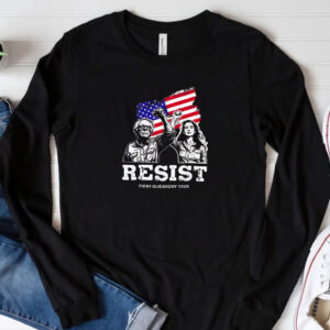 Resist, Bernie Sanders AOC Fighting Oligarchy Tour T-shirt