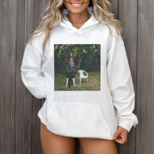 Bernie-Sanders-Jungle-Chair-Meme-T-Shirt-US